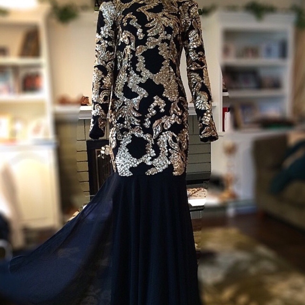 Dubai Gown